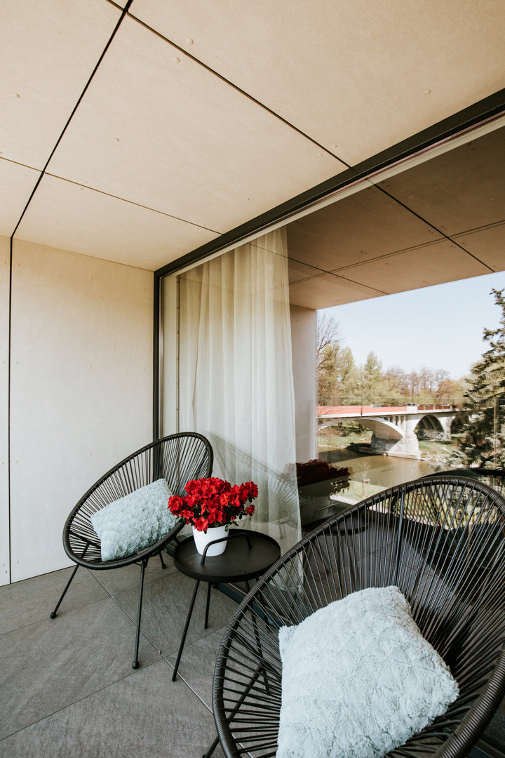 River Side Residence - 18